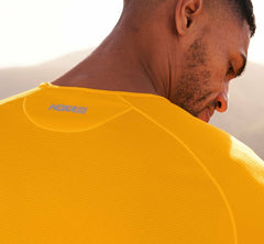 HOKA Men's Wind Shirt