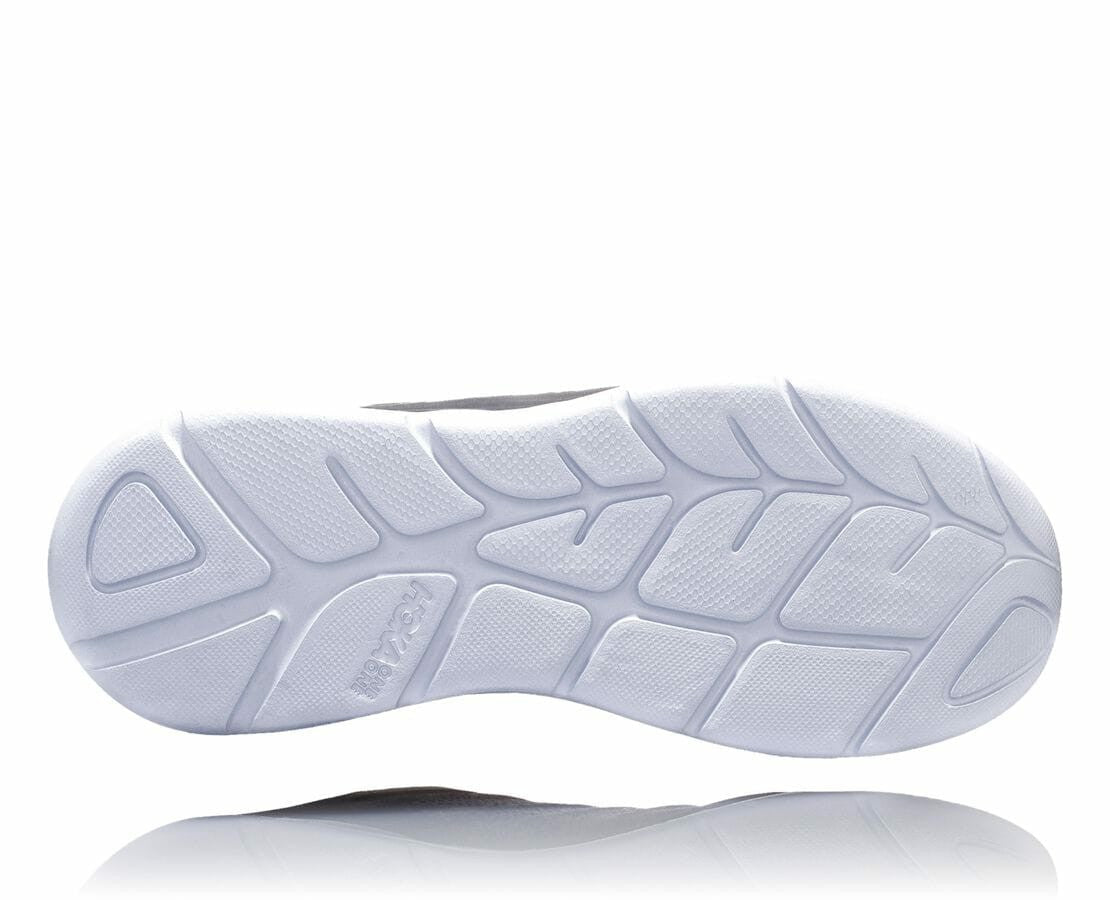 HOKA Women's Akasa