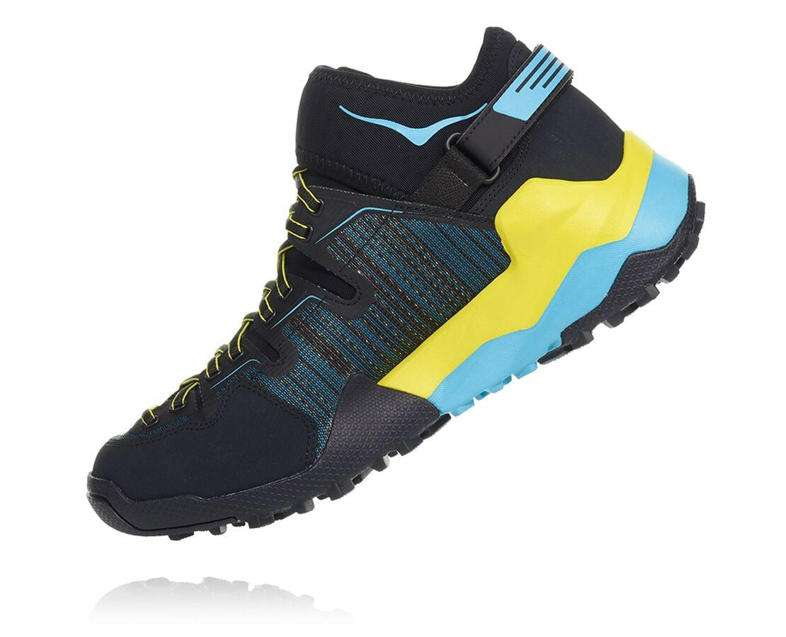 HOKA Men's Arkali