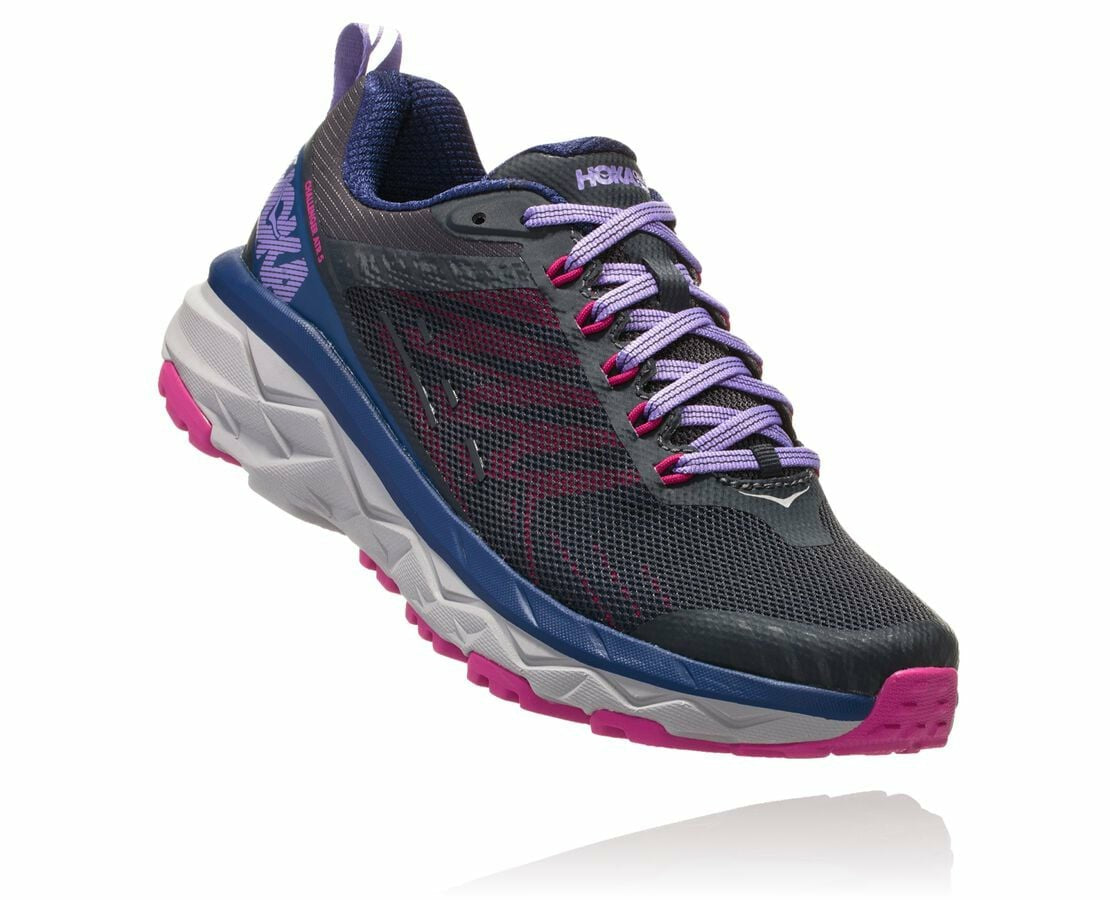 HOKA Women's Challenger ATR 5