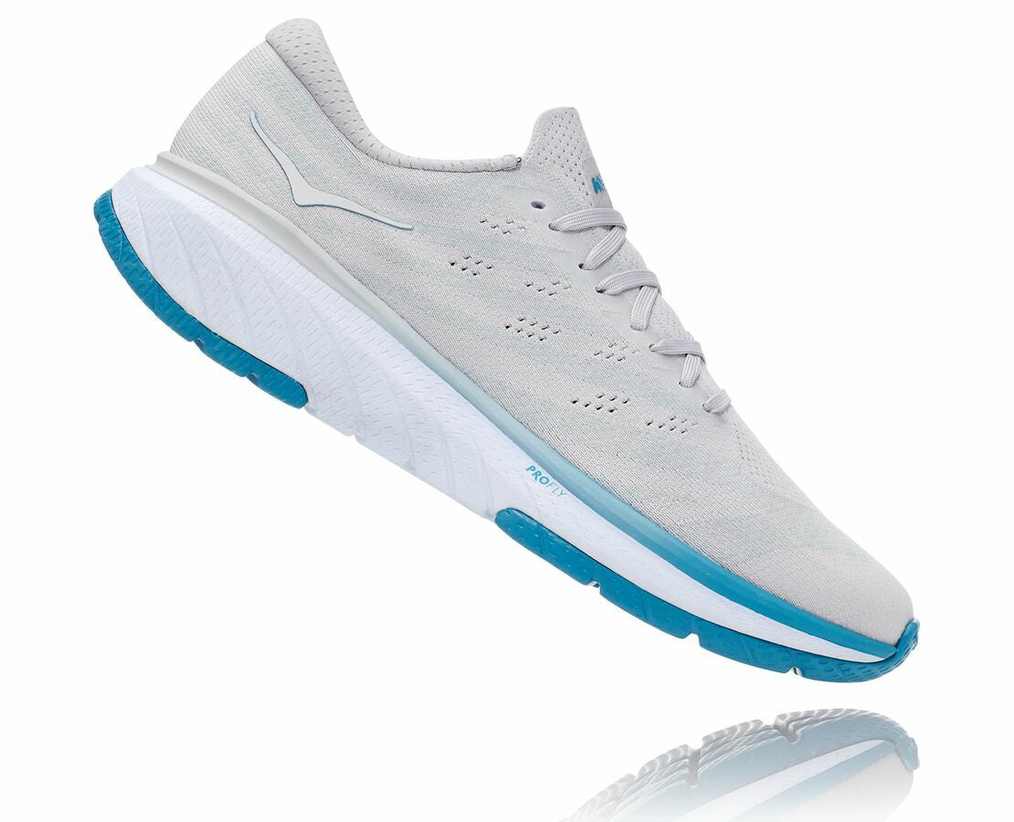 HOKA Men's Cavu 3