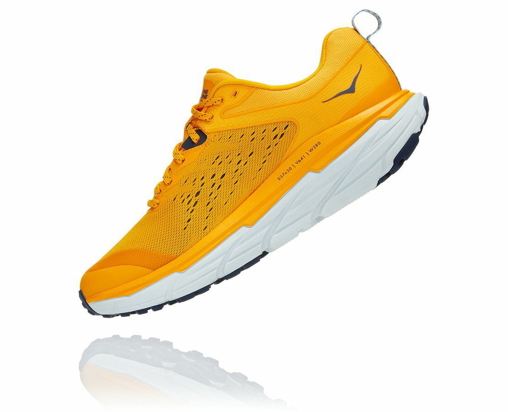 HOKA Men's Challenger ATR 6
