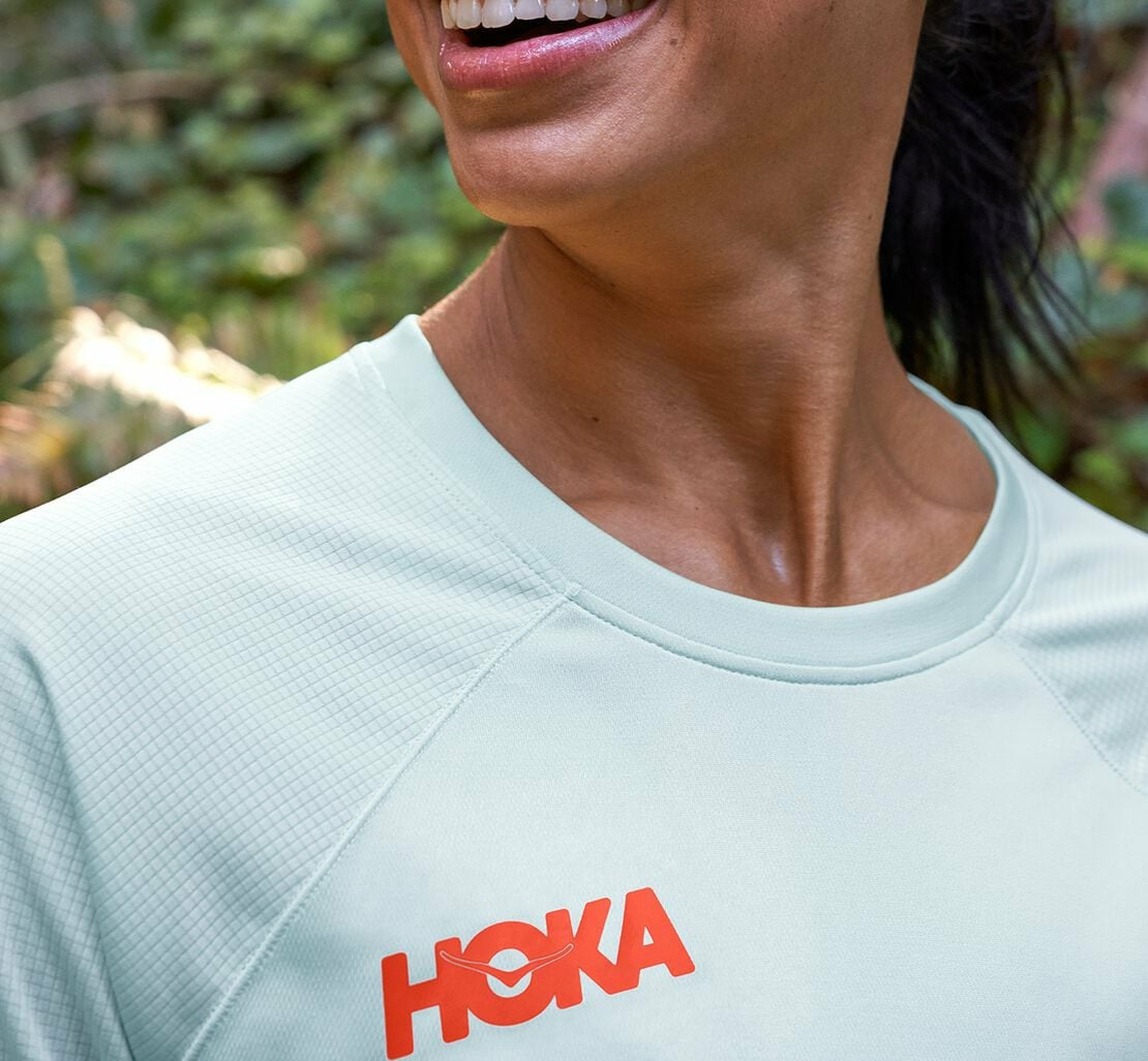 HOKA Women's Performance Long Sleeve