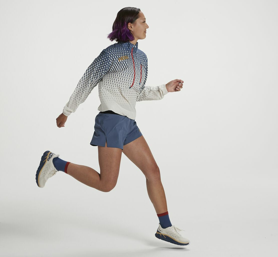 HOKA Women's Wind-Resistant Jacket