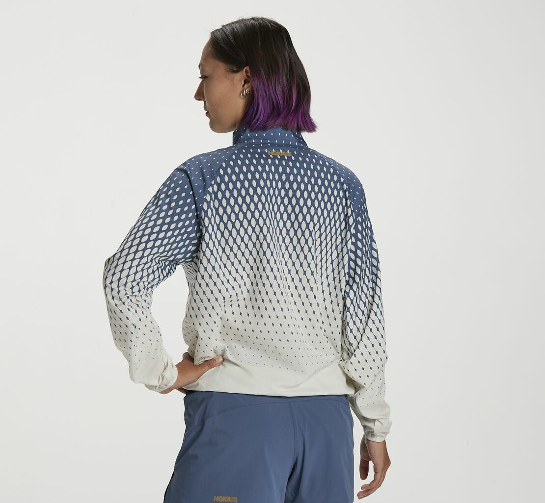 HOKA Women's Wind-Resistant Jacket