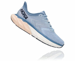 HOKA Women's Arahi 5