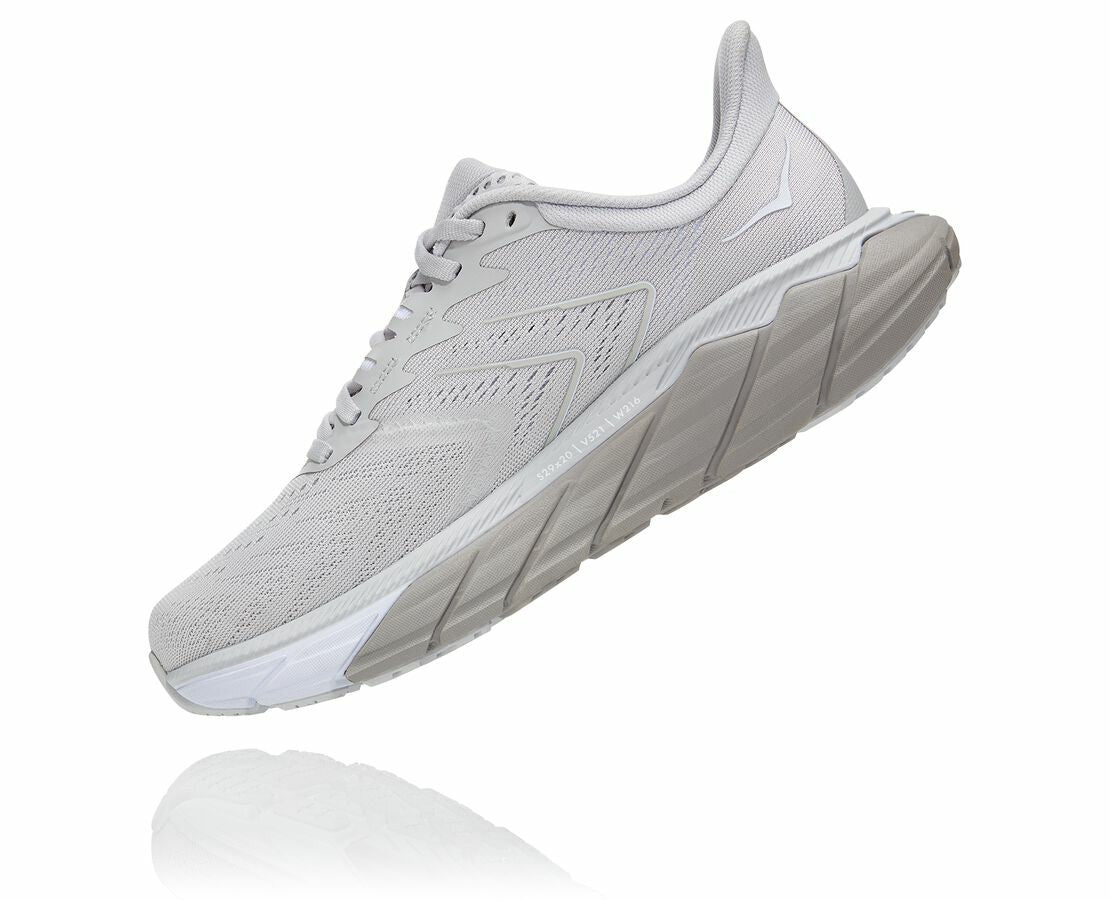 HOKA Women's Arahi 5