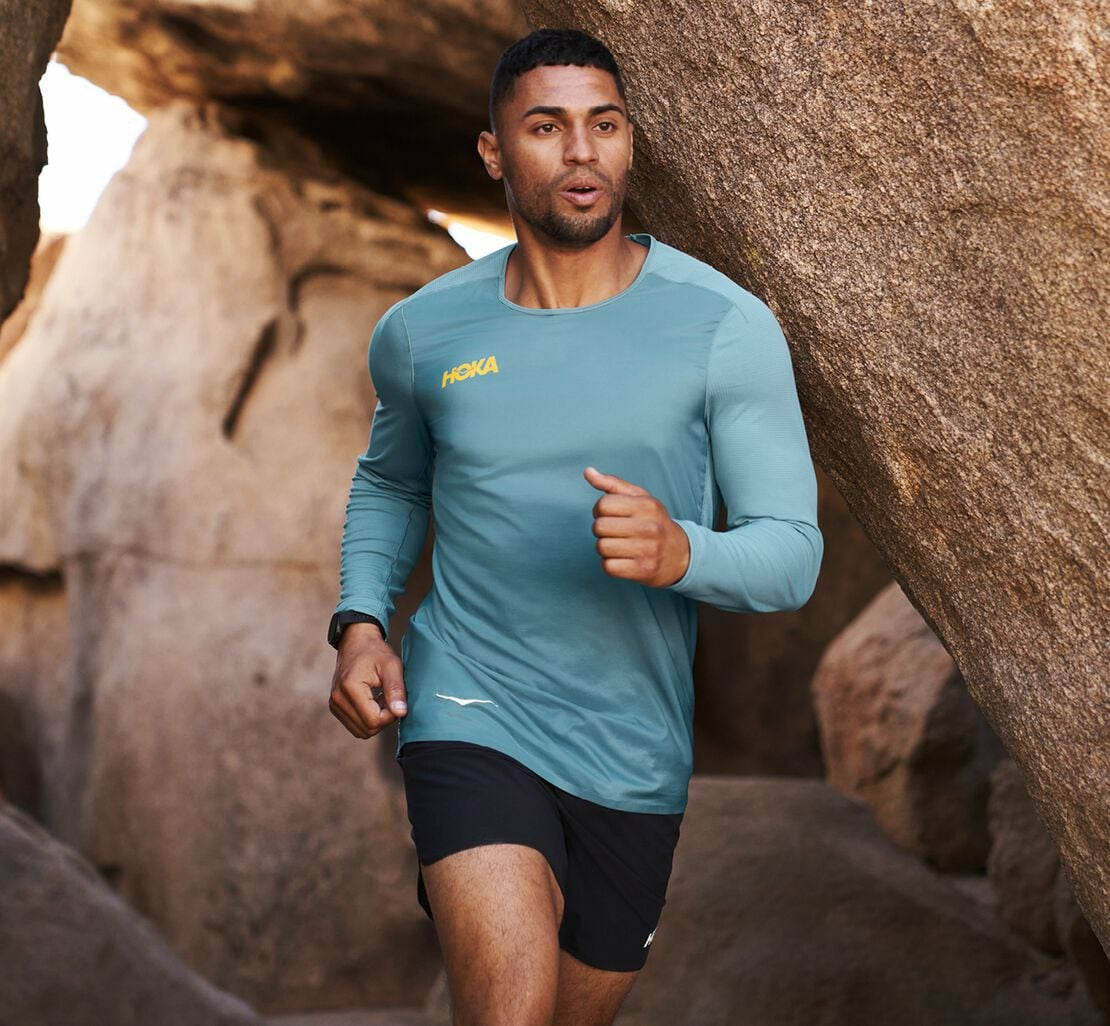 HOKA Men's Wind Shirt