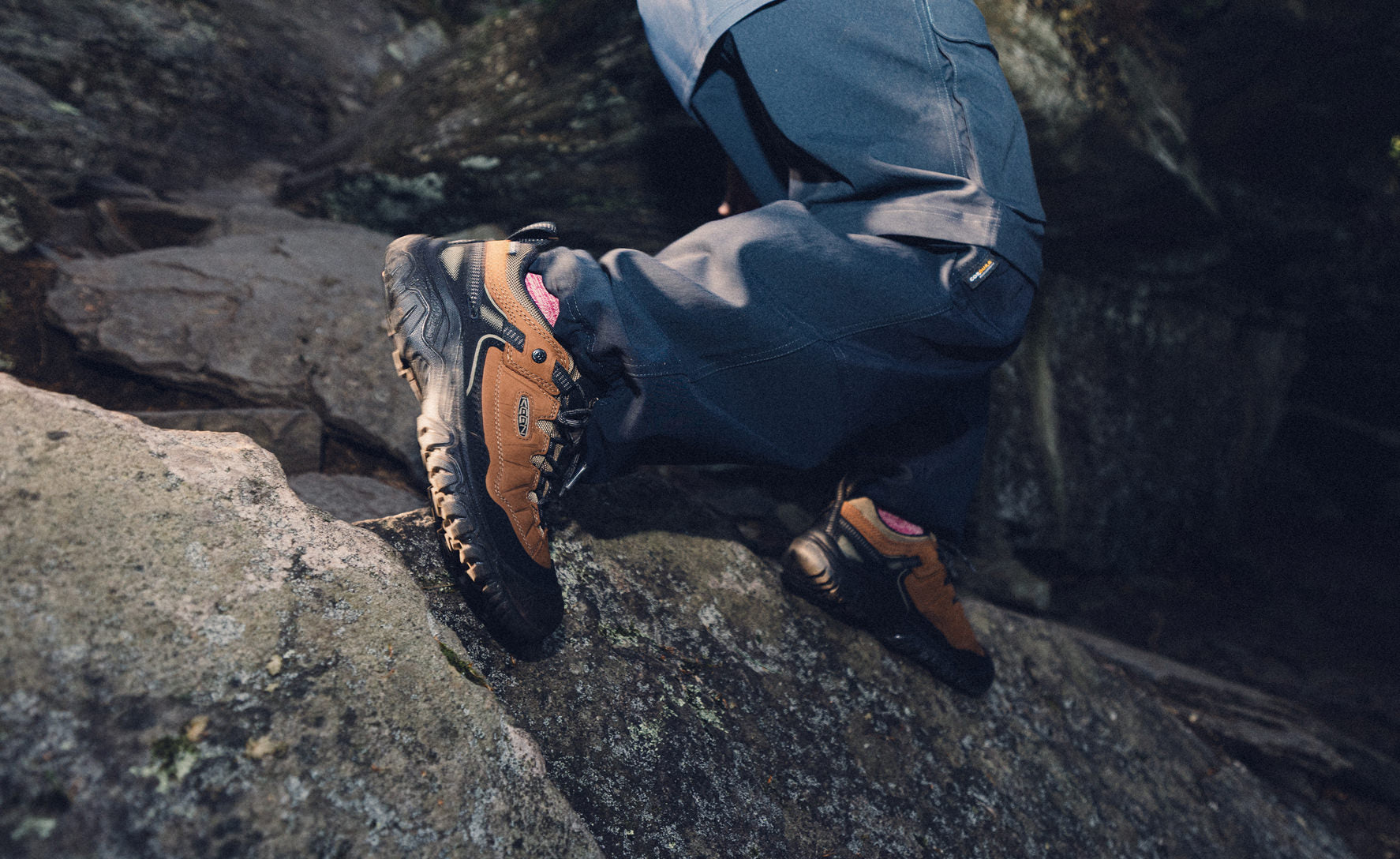Men's Targhee IV Waterproof Hiking Shoe Sea Turtle/Roasted Pecan / Keen Online