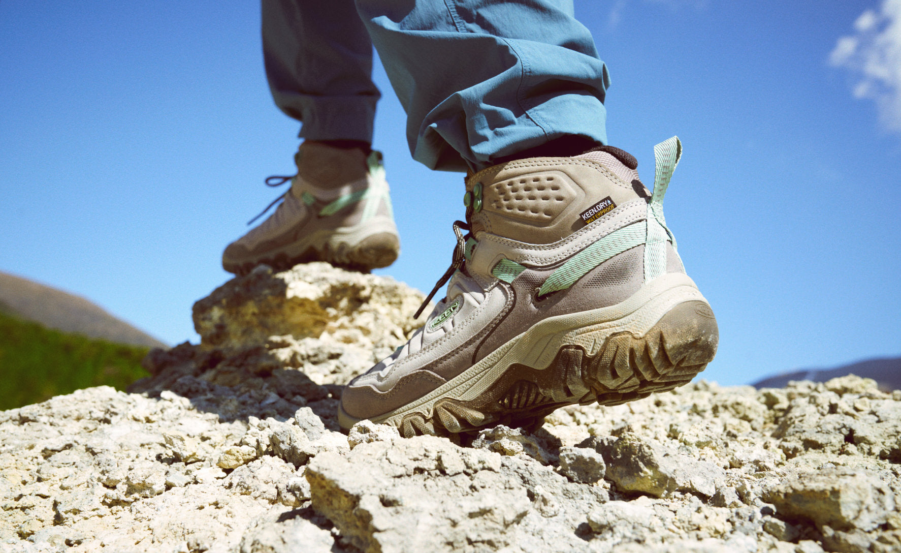 Women's Targhee IV Waterproof Hiking Boot Alloy/Granite Green / Keen Online