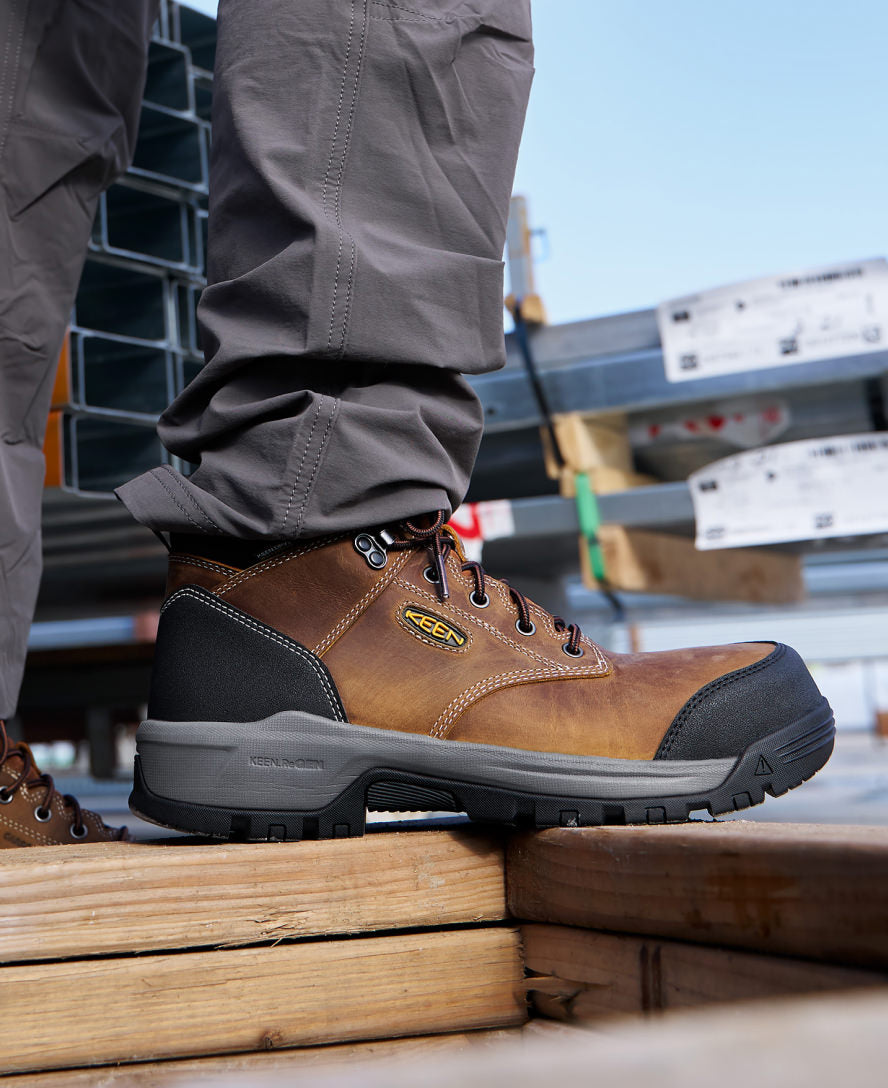 Men's Evanston 6" Waterproof Boot INT MET (Carbon Toe) Bison/Black / Keen Sale