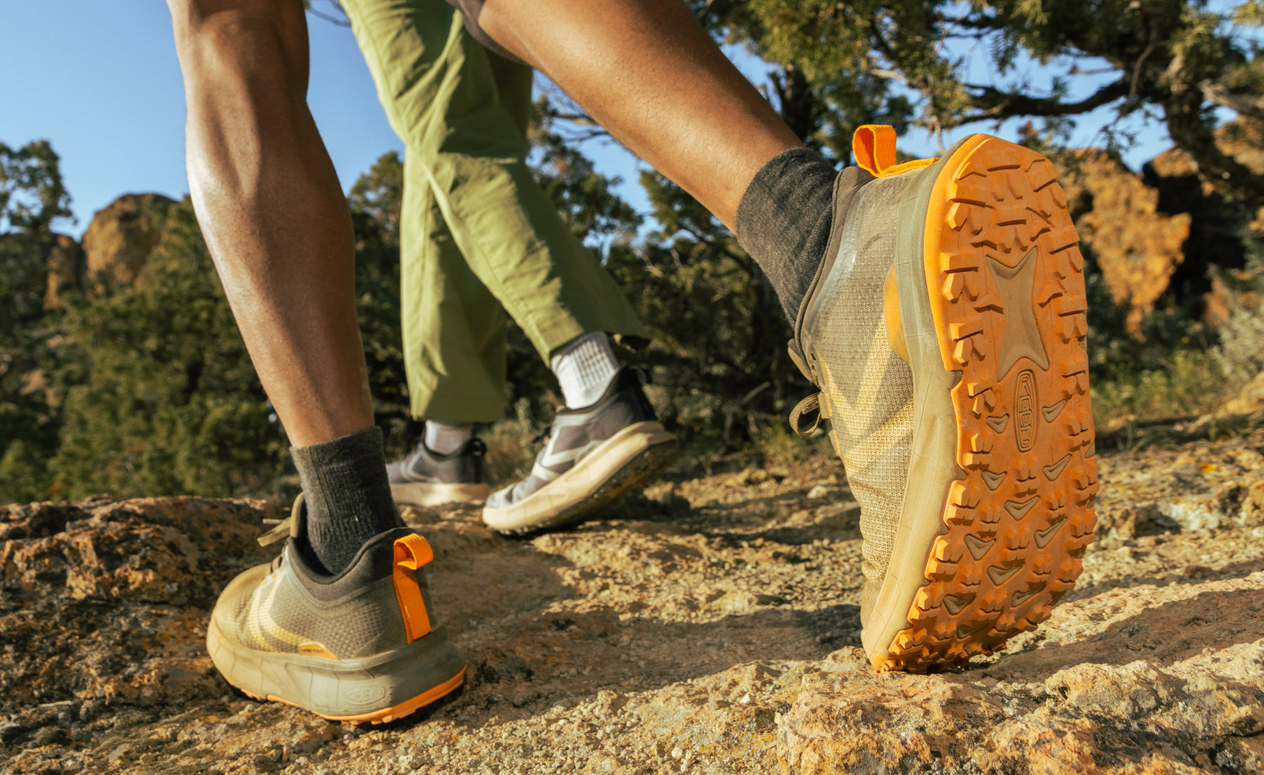 Men's 450 Dirt Waterproof Hiking Shoe Lemon Curry/Black / Keen Sale