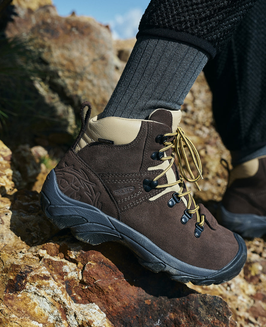 Men's Pyrenees Waterproof Hiking Boot x Mountain Research Mountain Research Brown | Kenn On Sale