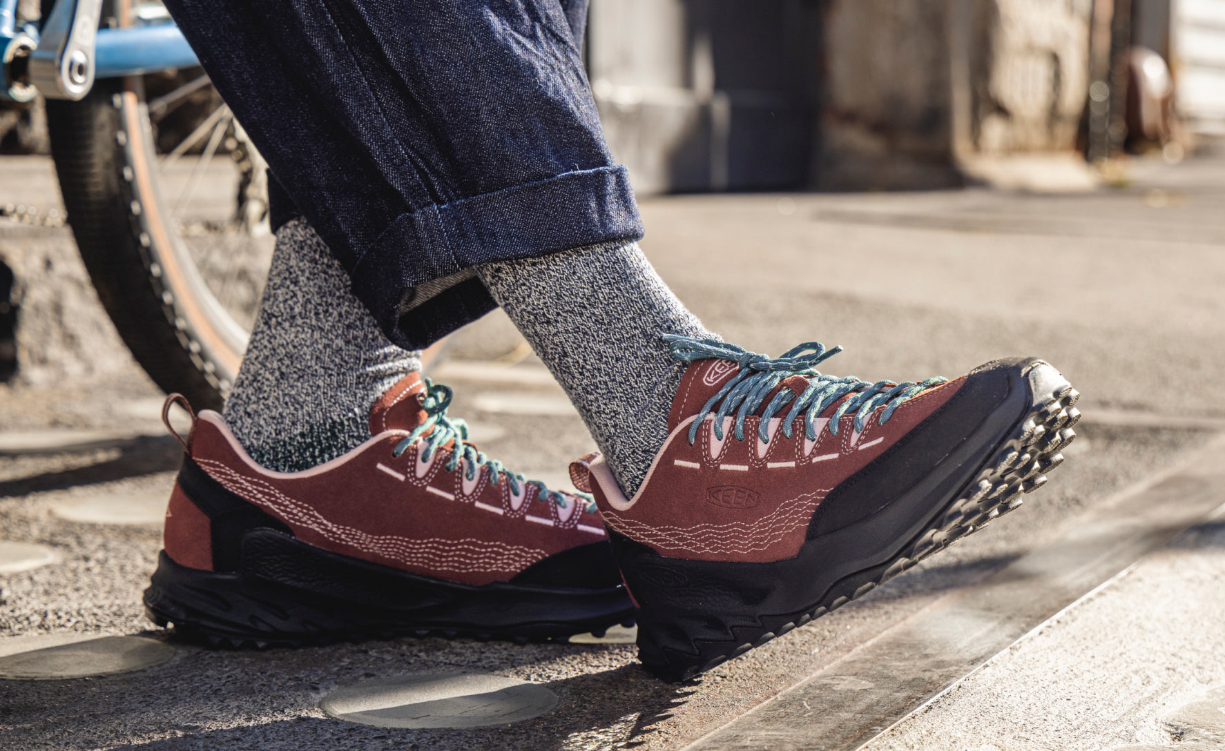 Men's Jasper Zionic Sneaker x Pilgrim Surf + Supply Marron/Adobe Rose / Keen Online