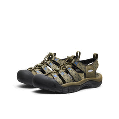 Men's Newport Retro Sandal x Études Studio Etudes Olive | Kenn On Sale