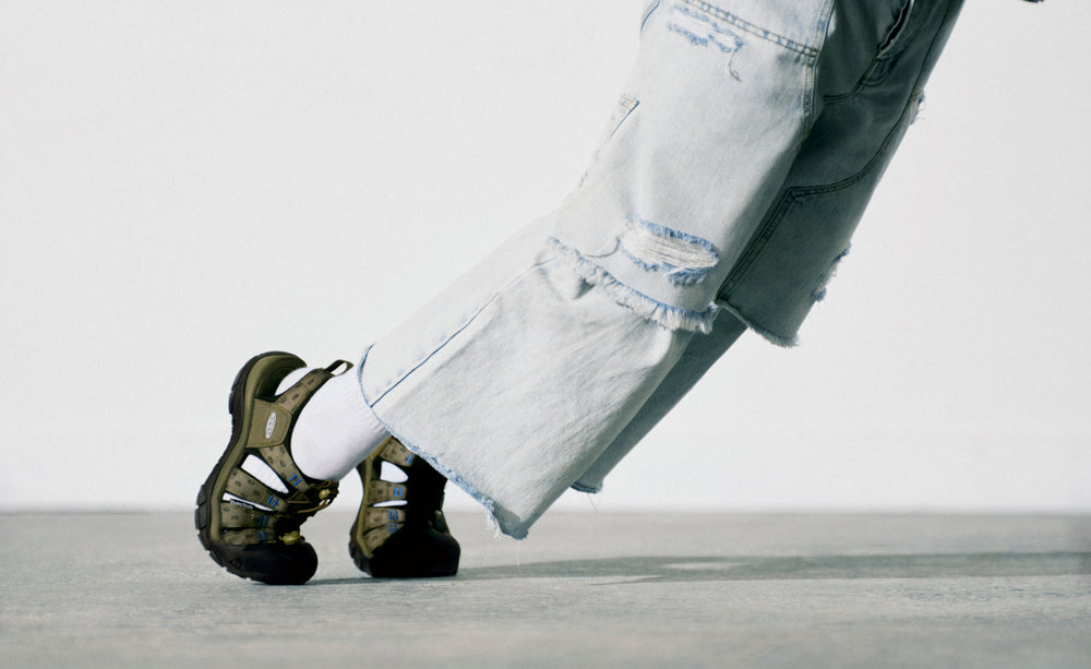 Men's Newport Retro Sandal x Études Studio Etudes Olive | Kenn On Sale