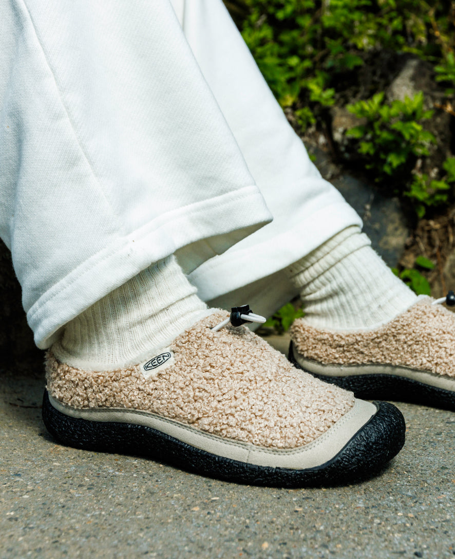 Women's Howser III Slide Plaza Taupe/Black | Kenn On Sale