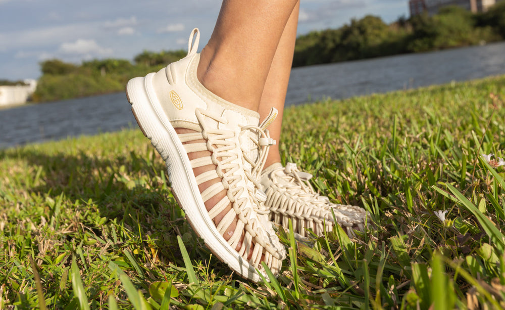 Women's UNEEK O3 Sneaker Sandal Birch/Star White | Keen Discount