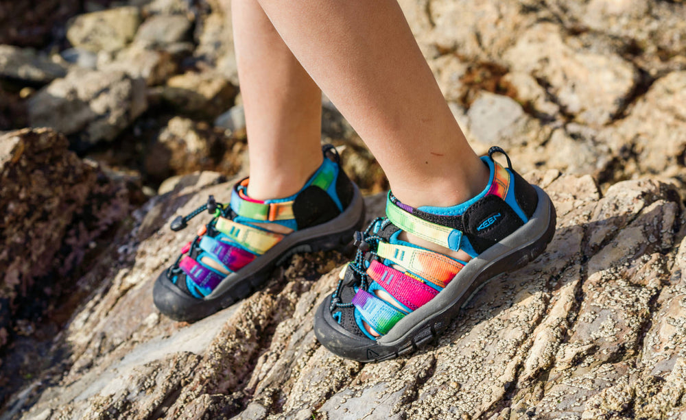 Big Kids' Newport H2 Gingham/Orchid Smoke / Keen For sale