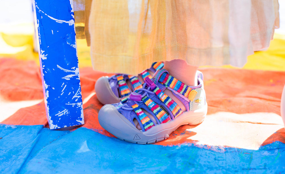 Big Kids' Newport H2 Sandal x Iro To Ikiru Wo Tukuru Fuku Iro To Ikiru Wo Tukuru Fuku / Keen Online